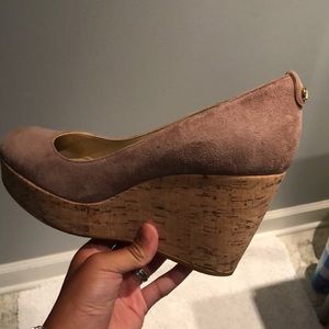 STUART WEITZMAN WEDGES